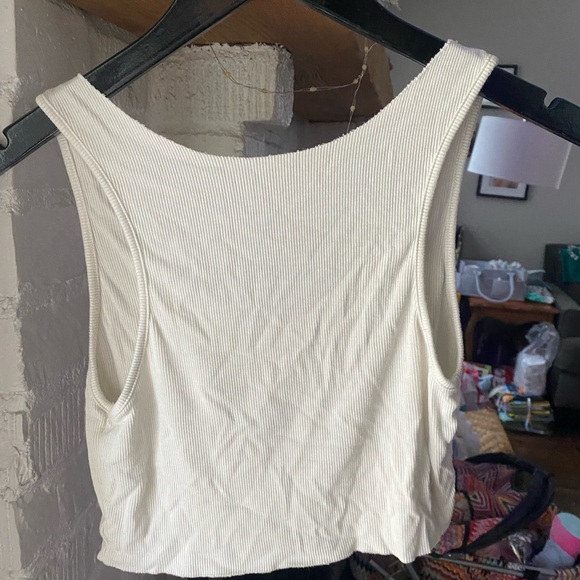 Joah brown cropped tank s/m - Picture 2 of 2